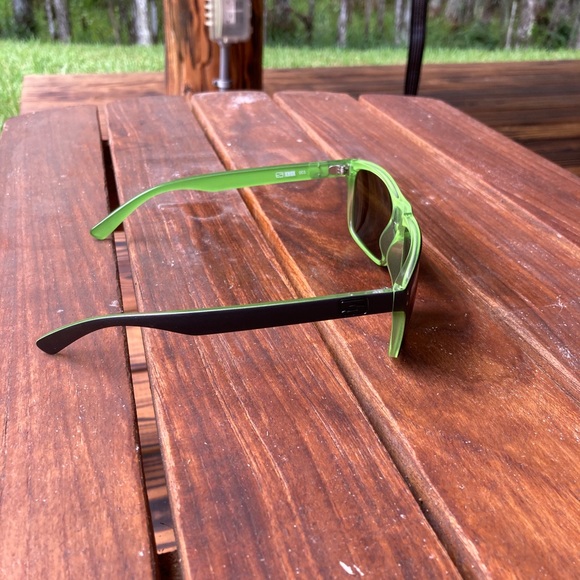Skeleton Optics KNOX #003 TwoTone NP Black/Green - Picture 6 of 6